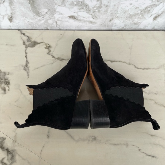 CHLOE Lauren Scalloped Suede Ankle Boot 37.1/2 - Picture 9 of 11